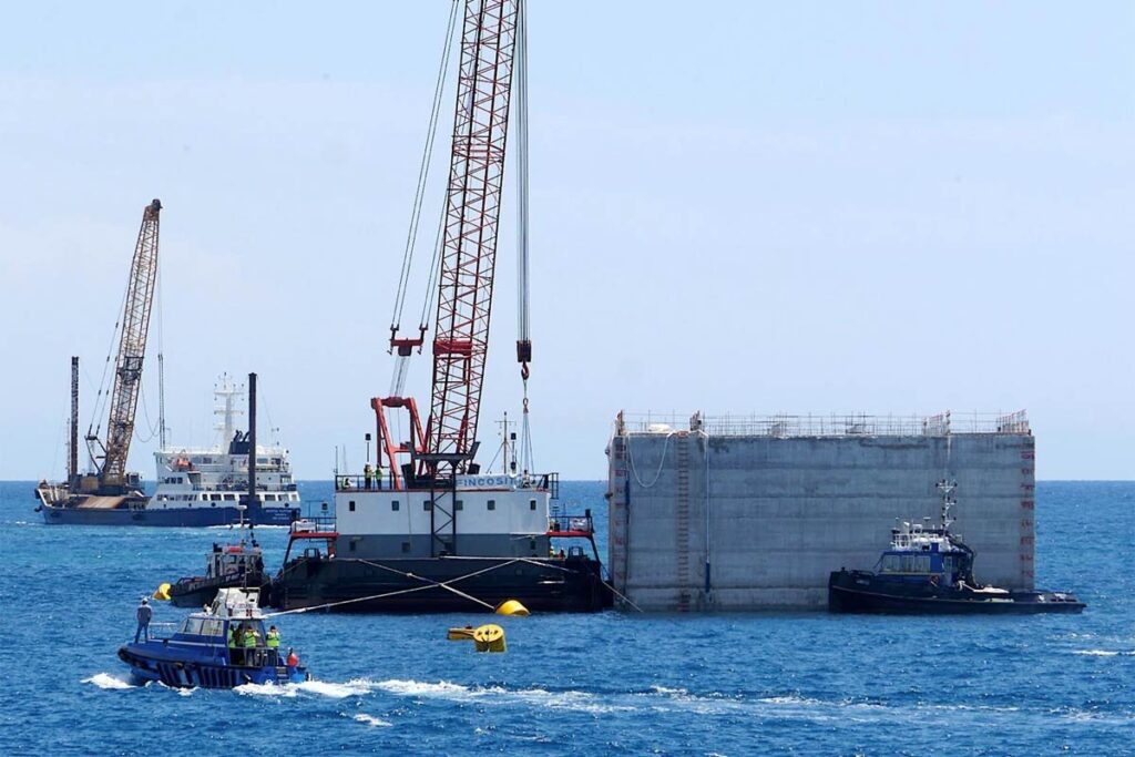 Genova, nuova Diga Foranea: consolidamento e scanno